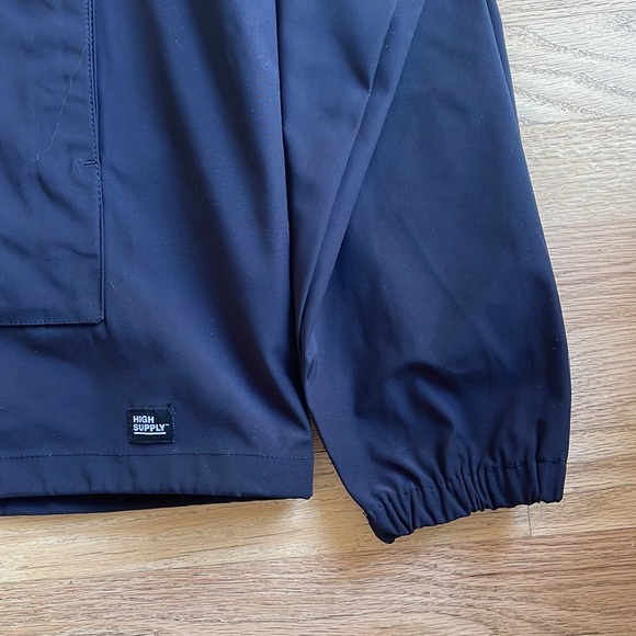 ♻️DONATED DEC. 2023♻️ 
NWOT High Supply street style pullover - Picture 9 of 9